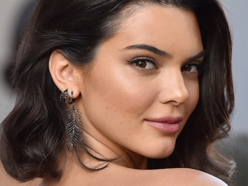 بالأرقام... كم تبلغ ثروة آل كاردشيان بالتفاصيل؟